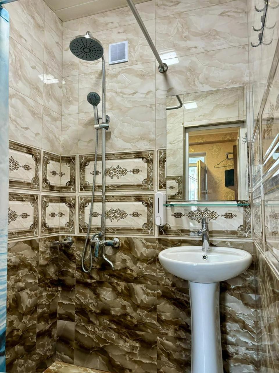 Styopa Hotel يريفان المظهر الخارجي الصورة