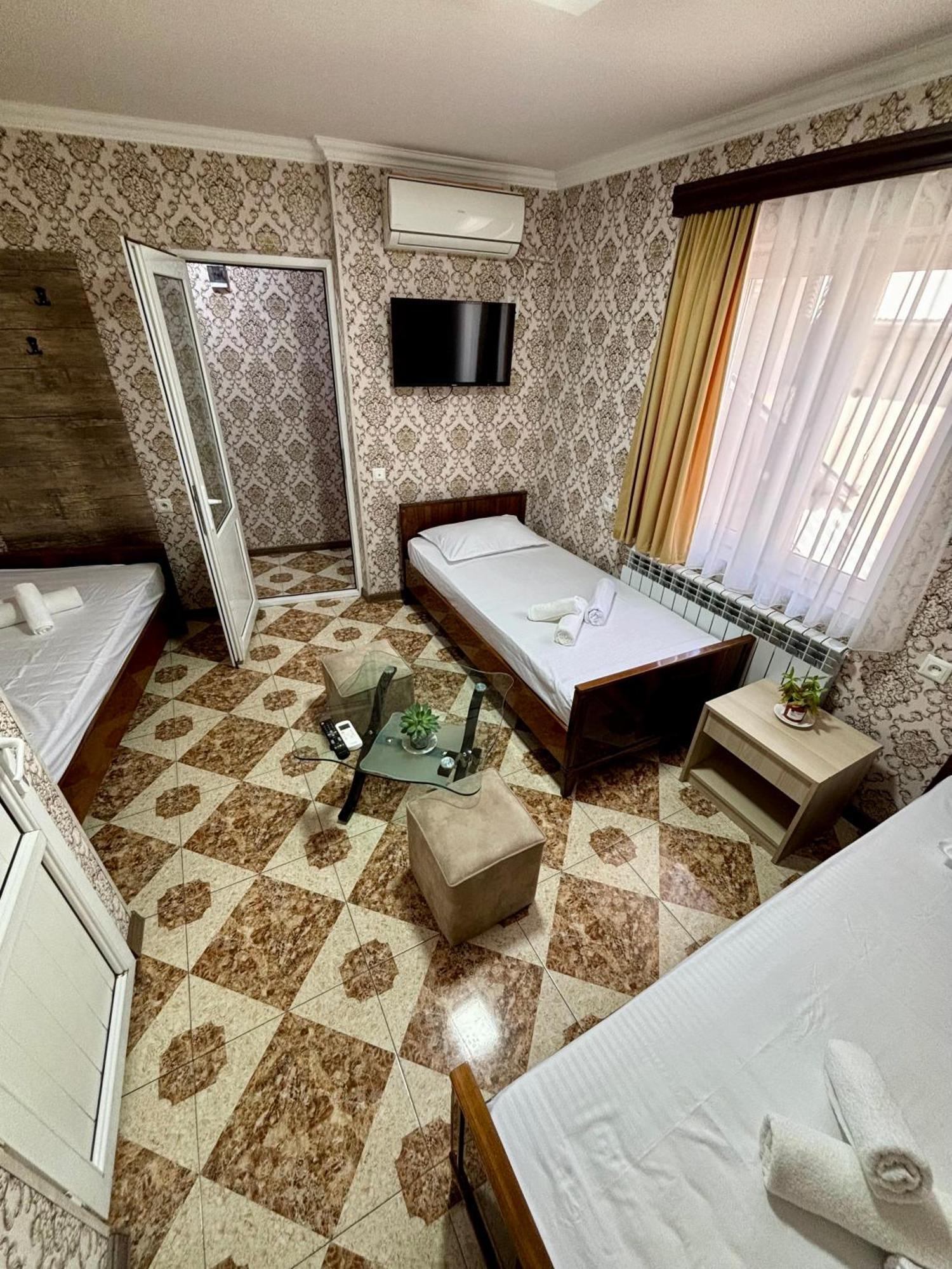 Styopa Hotel يريفان المظهر الخارجي الصورة